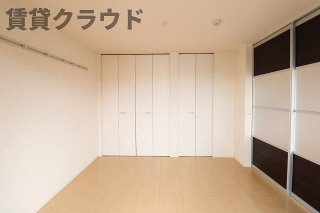 グレイス若草の寝室|落ち着いた色調の寝室です