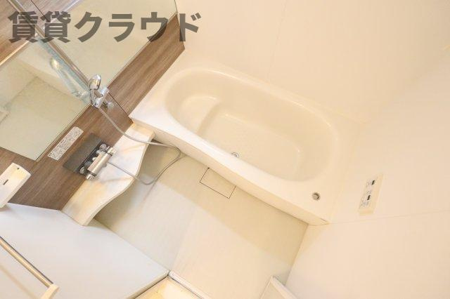 グレイス若草の浴室|広々としたバスルーム♪一日の疲れをゆっくり癒してください♪