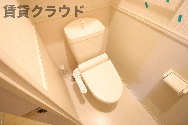 グレイス若草のトイレ|人気の温水洗浄便座！