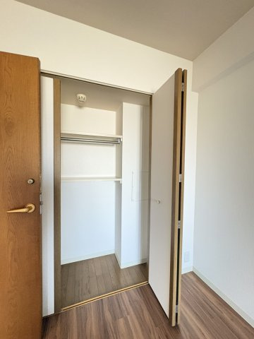 西宮市甲東園３丁目のマンションの収納