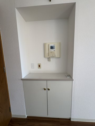 西宮市甲東園３丁目のマンションの洗面所