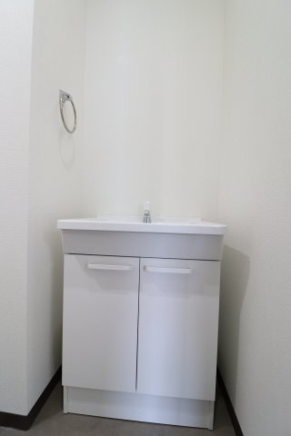 鷲崎ビルの洗面所