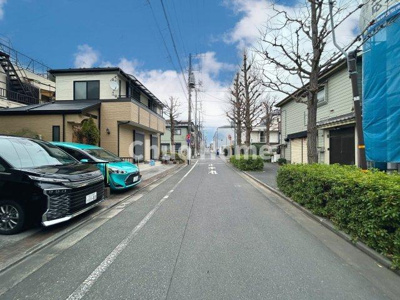 【前面道路含む現地写真】 | 江戸川区中央1丁目新築分譲住宅 | 全面道路