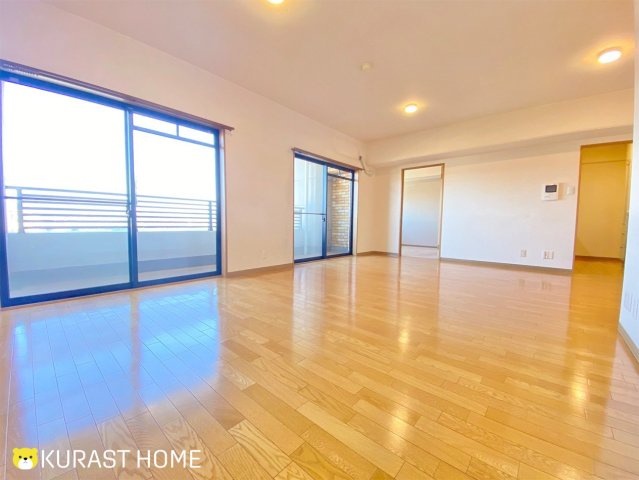 エル・パティオ桂南　7階の居間・リビング