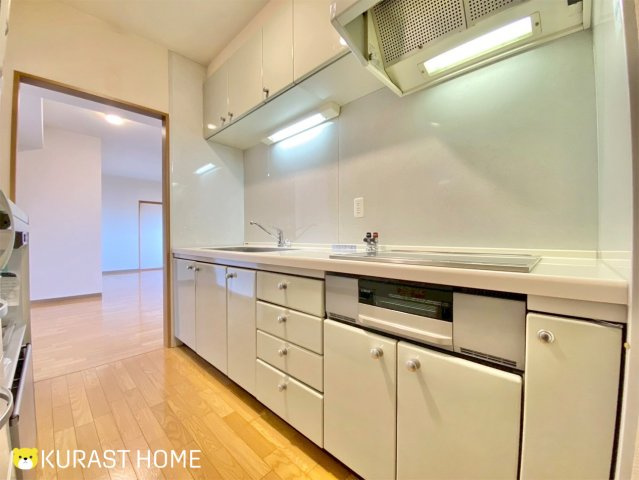 エル・パティオ桂南　7階のキッチン