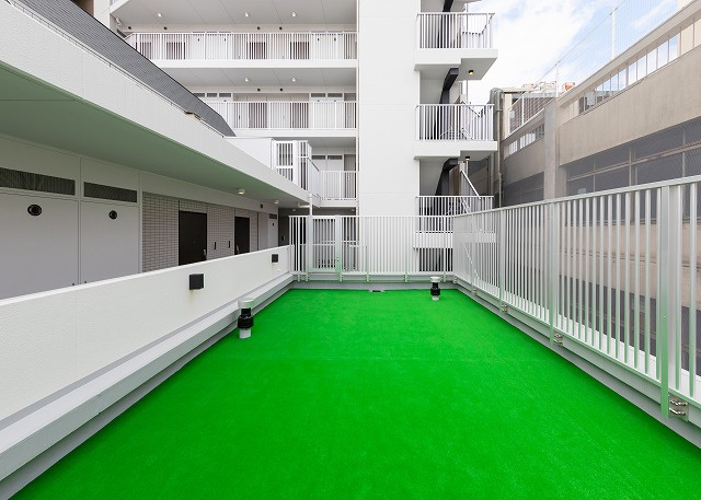 ジェノヴィア四谷三丁目グリーンヴェールの外観