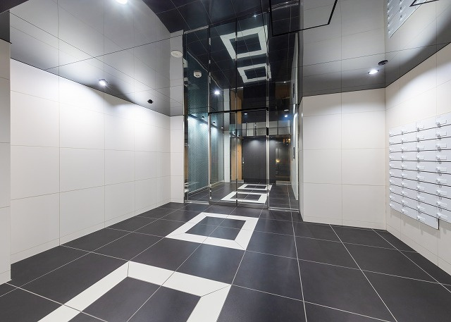 ジェノヴィア四谷三丁目グリーンヴェールの外観