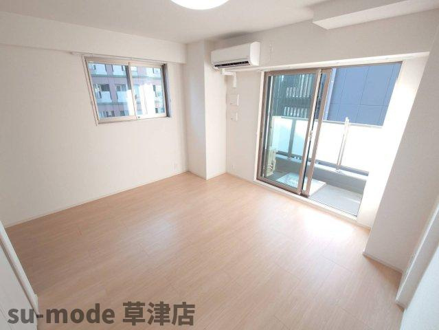 【居間・リビング】 | N＆Sレジデンス | ゆったりとしたリビングです