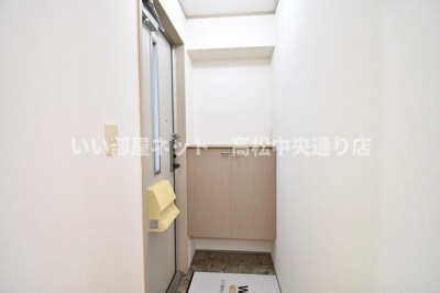 【玄関】 | サニーコーポ C棟 | 玄関・シューズボックス（カウンタータイプ）