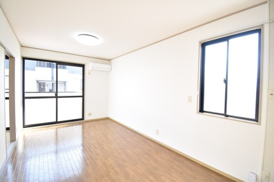 【居間・リビング】 | サニーコーポ C棟 | ＤＫ９帖