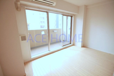 【居間・リビング】 | ゼニスレジデンス難波南