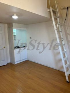 【寝室】 | コーポウシオ