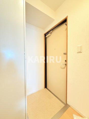 SERENiTE-04の玄関
