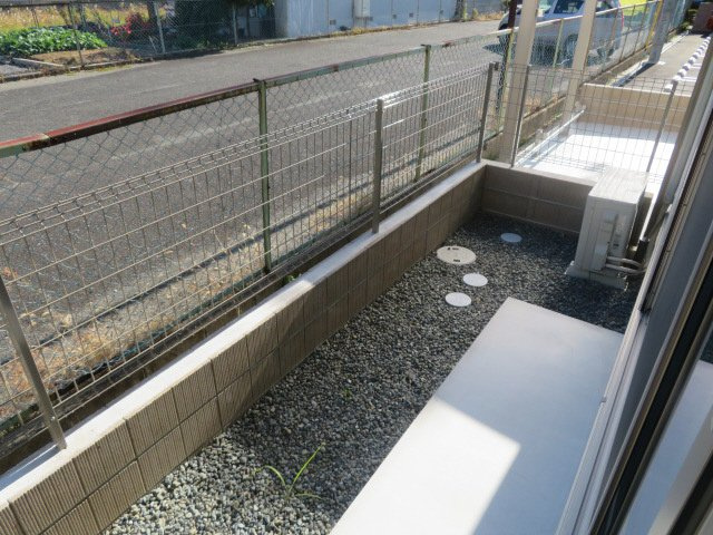 コスモポート新田のバルコニー