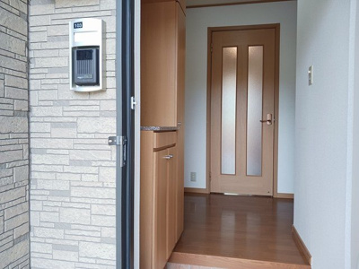 【玄関】 | カーサ・エスペランサＢ館