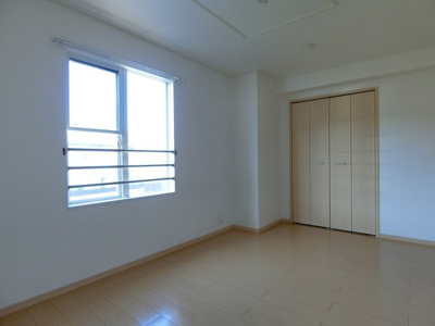 【洋室】 | ヴェルメゾンＫ