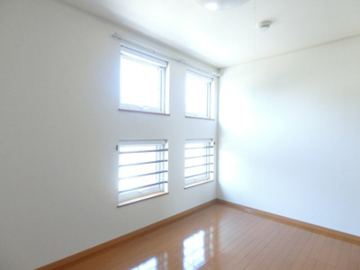 【洋室】 | メディオ・コルソＡ