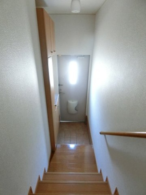 【玄関】 | メディオ・コルソＡ