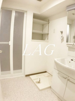 【設備】 | トライフォース | 室内洗濯機置き場です。