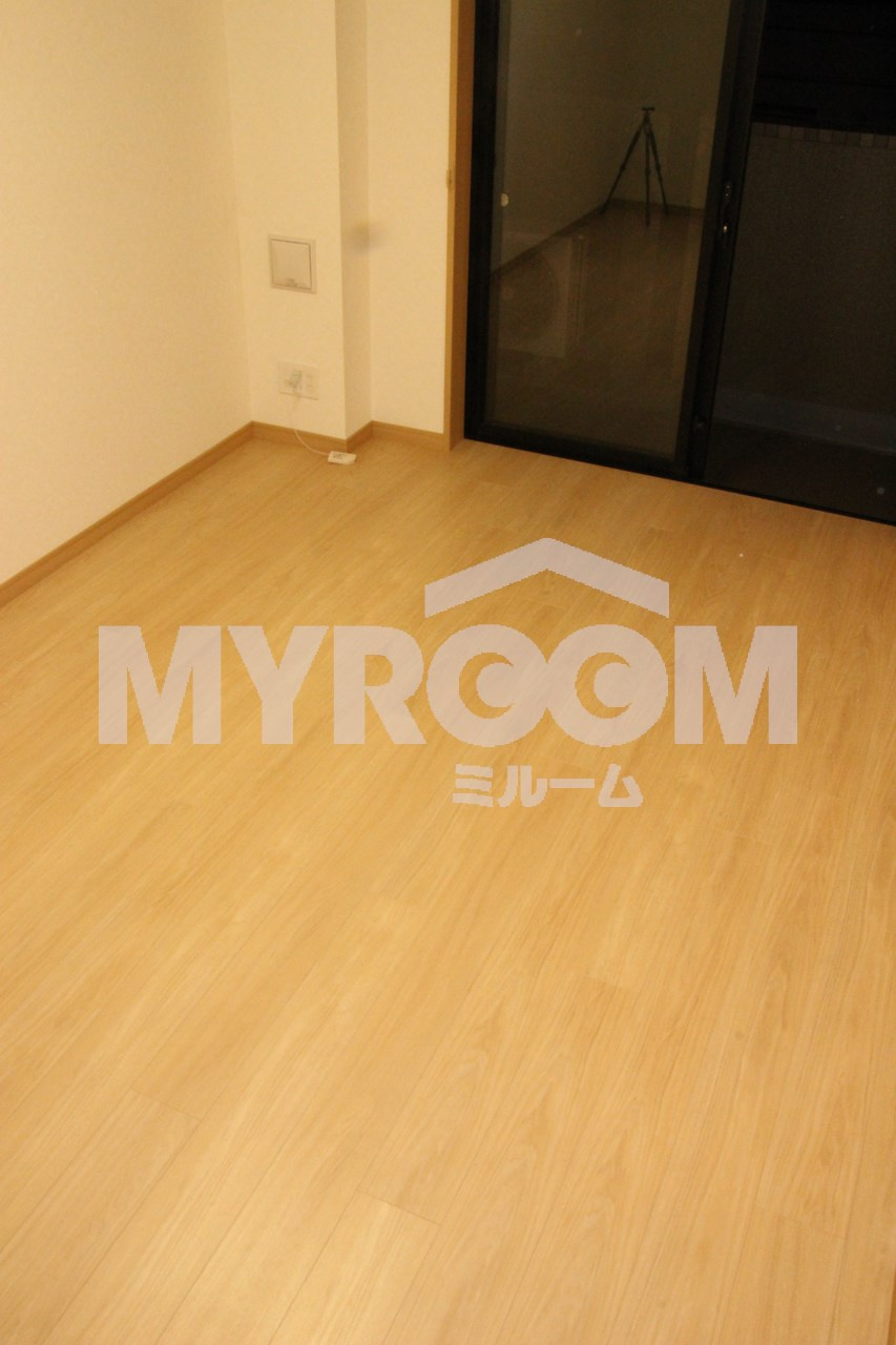 ルーブル練馬沼袋の洋室|照明器具完備☆フローリング☆(同一仕様写真)