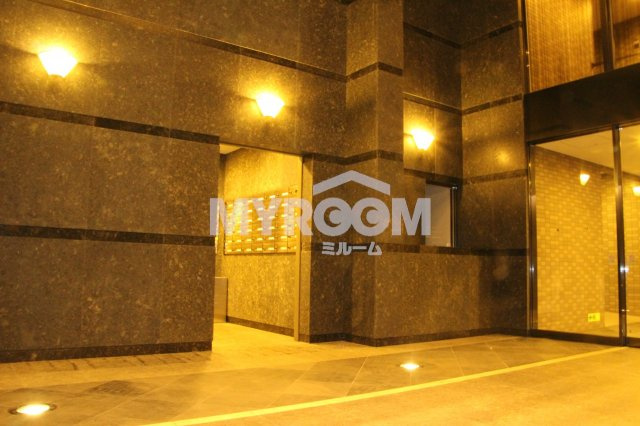 ルーブル練馬沼袋のエントランス|エントランスホール☆