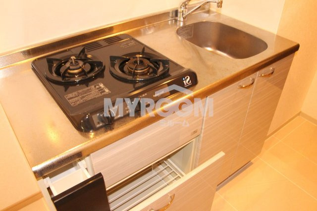 ルーブル練馬沼袋のキッチン|２口ガスキッチン★収納豊富☆