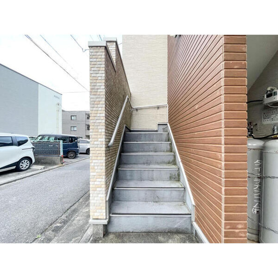 【エントランス】 | エステート亀島