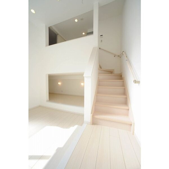 【内装】 | ブラウンコート