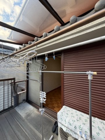 【バルコニー】 | 大和高田市田井新町　中古戸建 | ルーフバルコニーなので急な雨も安心(^^)/