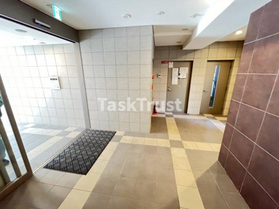 【ロビー】 | リヴィエール北梅田