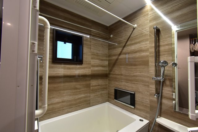 ネベル仙台一番町recentの浴室