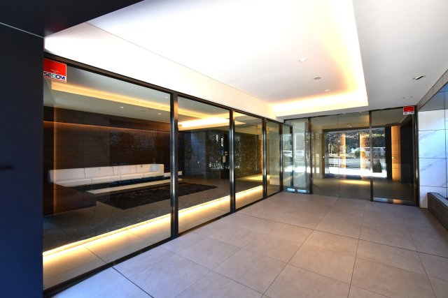 ネベル仙台一番町recentのエントランス