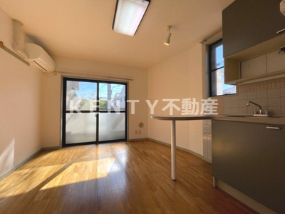 【居間・リビング】 | メインステージ久が原Ⅱ | ゆったり過ごせるリビングです