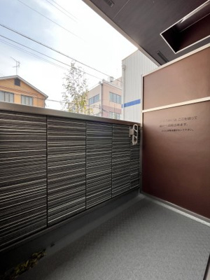 【バルコニー】 | シーエムアンイースト