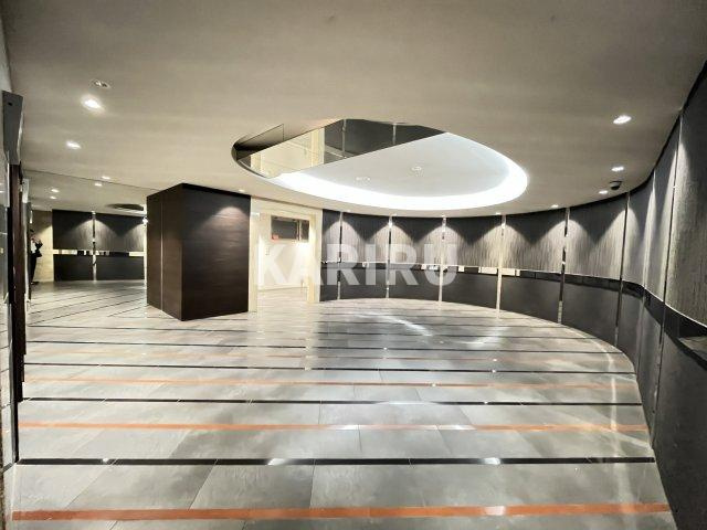 SERENiTE北浜のロビー|毎日通るロビーはこのようになっています