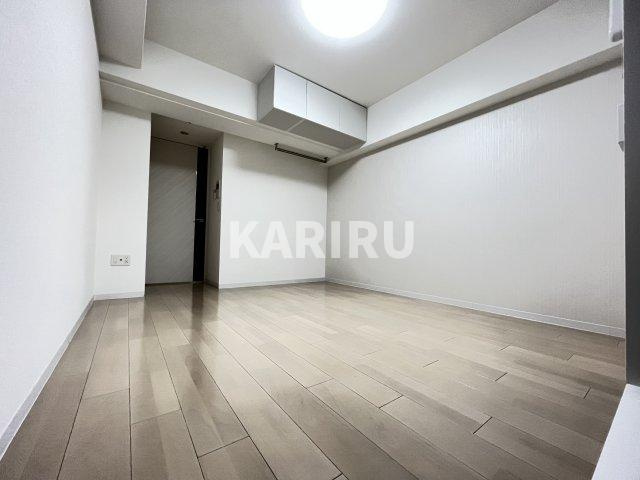 SERENiTE北浜のトイレ|ゆったり過ごせる居間です