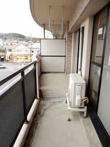 アンソレイエ　アオキのバルコニー