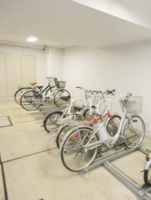 【その他共用部分】 | コンシェリア・デュー勝どき | 駐輪場です。