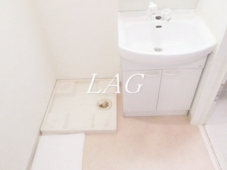 【洗面所】 | リア・コンフォート | 洗面台です。