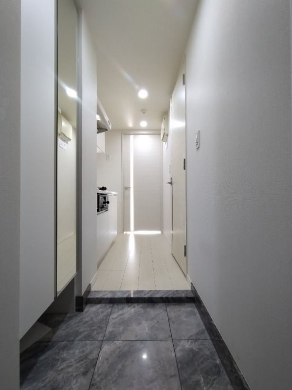 クレイシア三田の玄関