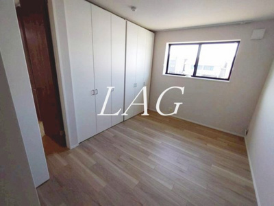 【寝室】 | リカ・アイナ | 寝室です。