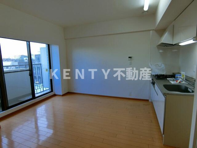 【居間・リビング】 | ステラメゾン武蔵小山 | 使いやすいリビングです