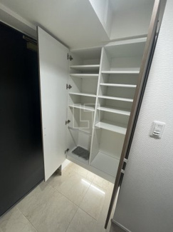 【収納】 | リーガル靱本町 | リーガル靱本町　下駄箱