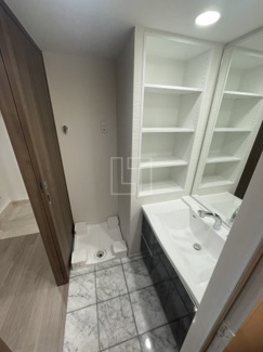 【洗面所】 | リーガル靱本町 | リーガル靱本町　洗面脱衣所