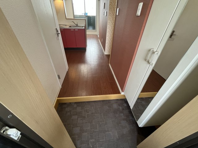 ラフィーネ　コートの玄関