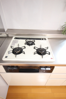 【その他共用部分】 | サンハイツM B棟 | 3口ガスコンロ