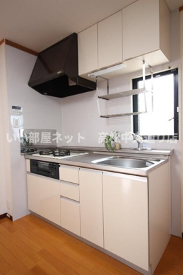 【キッチン】 | サンハイツM B棟 | 3口ガスコンログリル付システムキッチン