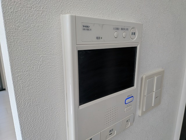 【セキュリティ】 | アースコートディアテラス三ヶ森（C-27）