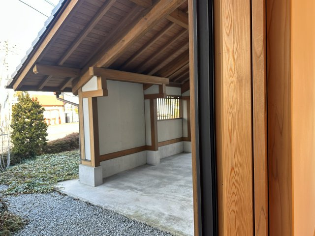 中古戸建・中古住宅　西郷村小田倉　小田倉小学校・西郷第二中学校の玄関