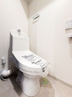 【トイレ】 | 幡ヶ谷ゴールデンマンション | トイレ温水便座機能付き